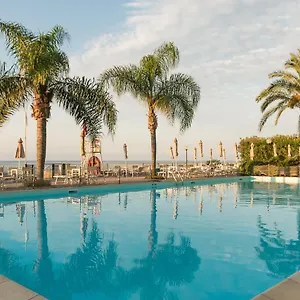 Elegante Con Piscina - Wi-fi & Box Privato San Remo